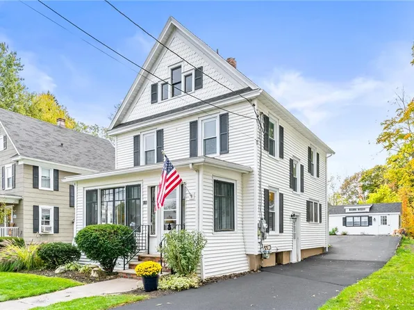 111 W Main St, Shortsville, NY 14548