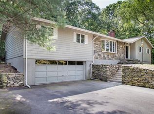 24 Saratoga Ave, Westerly, RI 02891