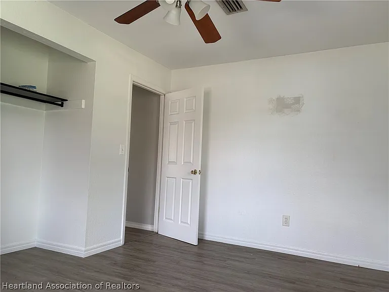 3127 King Dr — Photo 9