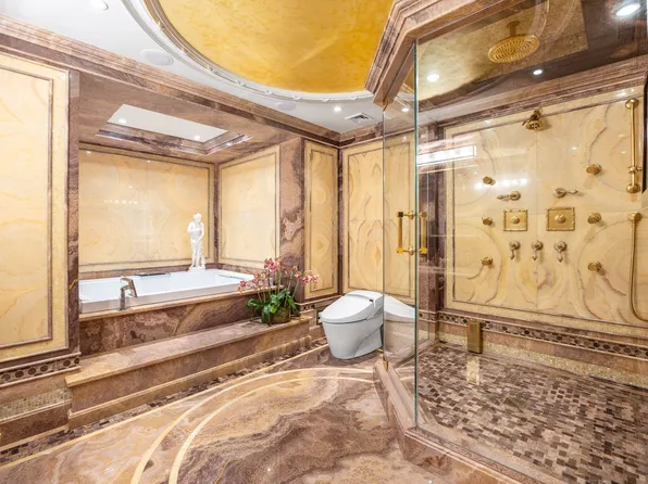 721 5th Avenue image 11 of 26