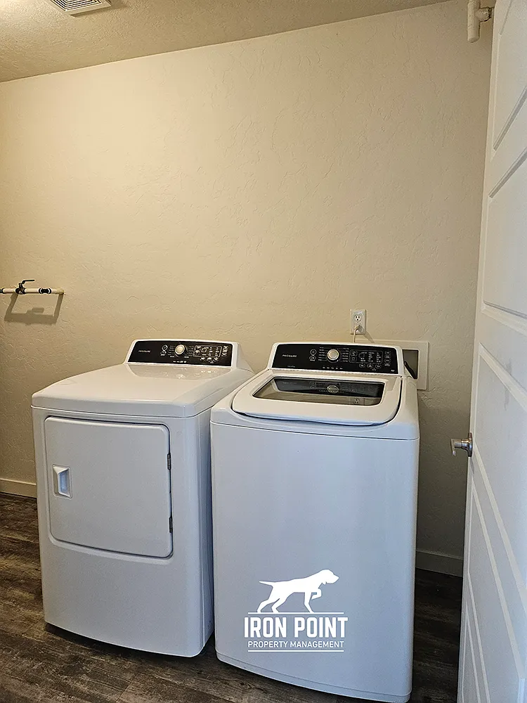 Canyon Crossing Apartments — Photo 4