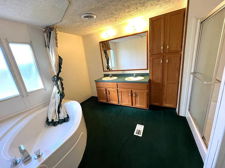 27132 Highway Fifty Eight — Photo 12