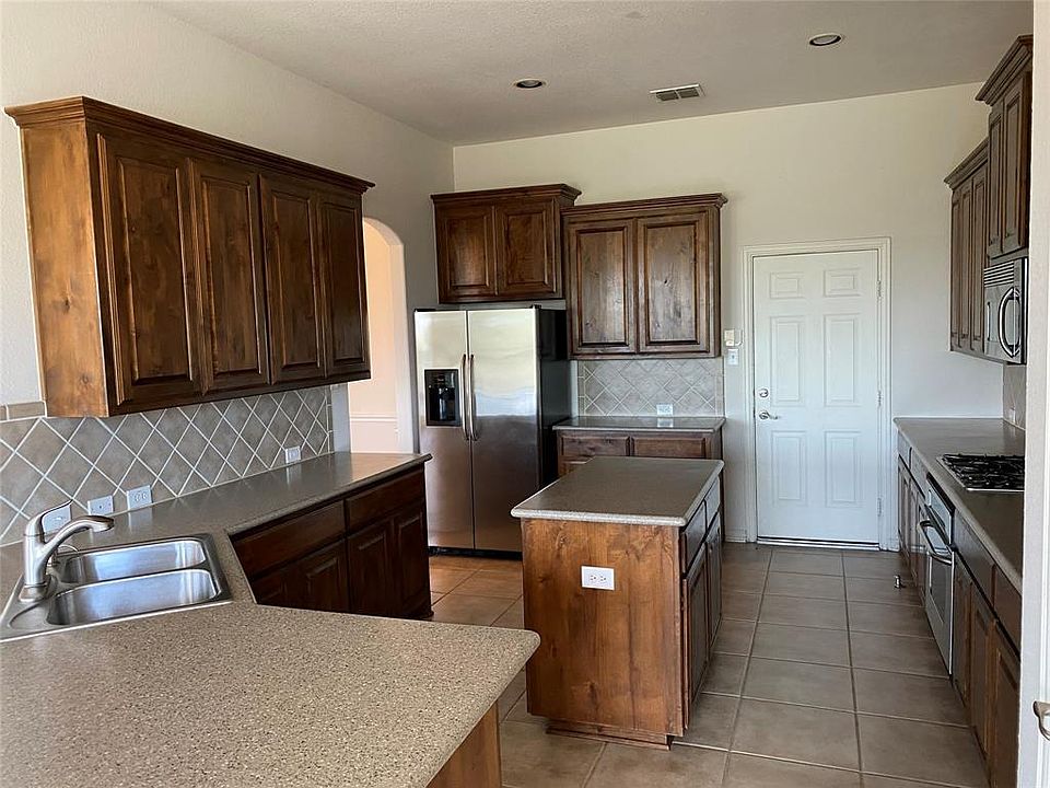 12417 Leaflet Dr, Fort Worth, TX 76244 | Zillow