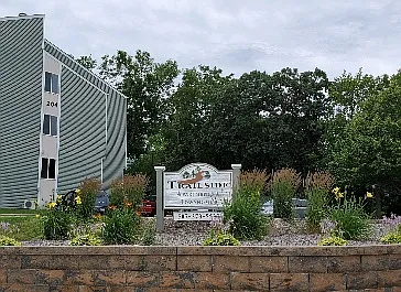 Trailside Apartments & Townhomes — Photo 4