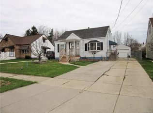 50 Park Edge Dr, Buffalo, NY