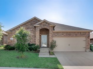 2556 Saldana Dr, Fate, TX 75189