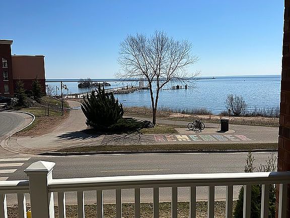 3rd image of 500 S Lakeshore Blvd #12