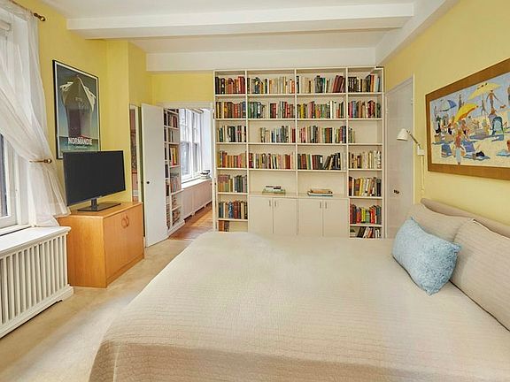4th image of 435 E 57th St APT 4D