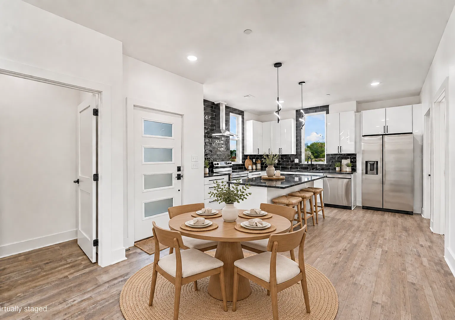 Beautiful New Construction | Rogers — Photo 4