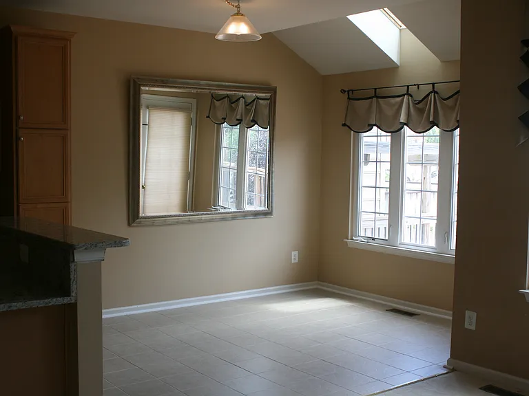 22593 Welborne Manor Sq — Photo 9