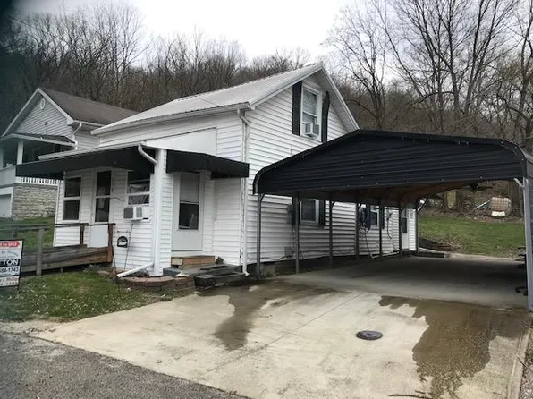 718 Locust St, Aberdeen, OH 45101