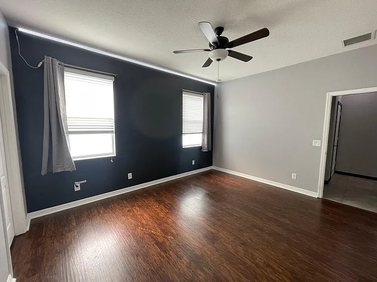 5277 Northlawn Way — Photo 12