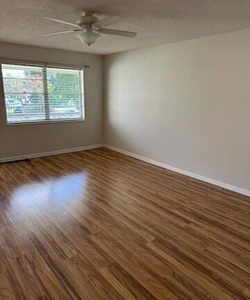 5th image of 321 Northampton