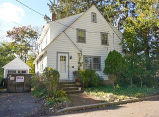 9 Glynn Ave, Middletown, CT 06457