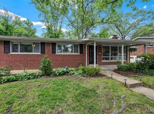 634 Rayburn Ave, Saint Louis, MO 63126