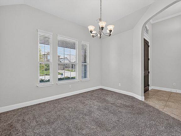 4th image of 1909 Moonsail Ln