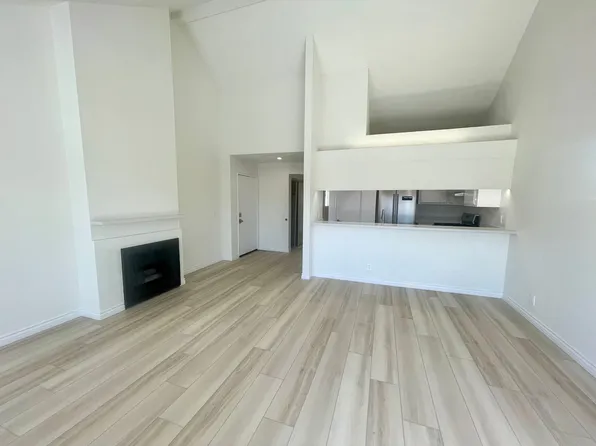 12101 Idaho Ave APT 201, Los Angeles, CA 90025