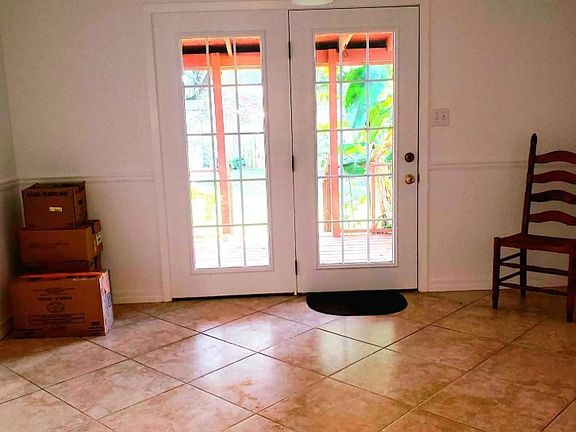 5th image of 188 Miramar St