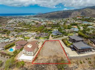 132 Hoolako Pl, Honolulu, HI 96825