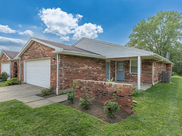 8717 Meadowcreek Dr, Dayton, OH 45458