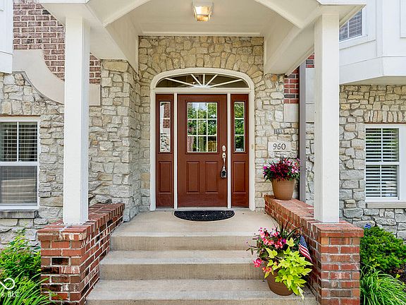 4th image of 960 Brownstone Trce