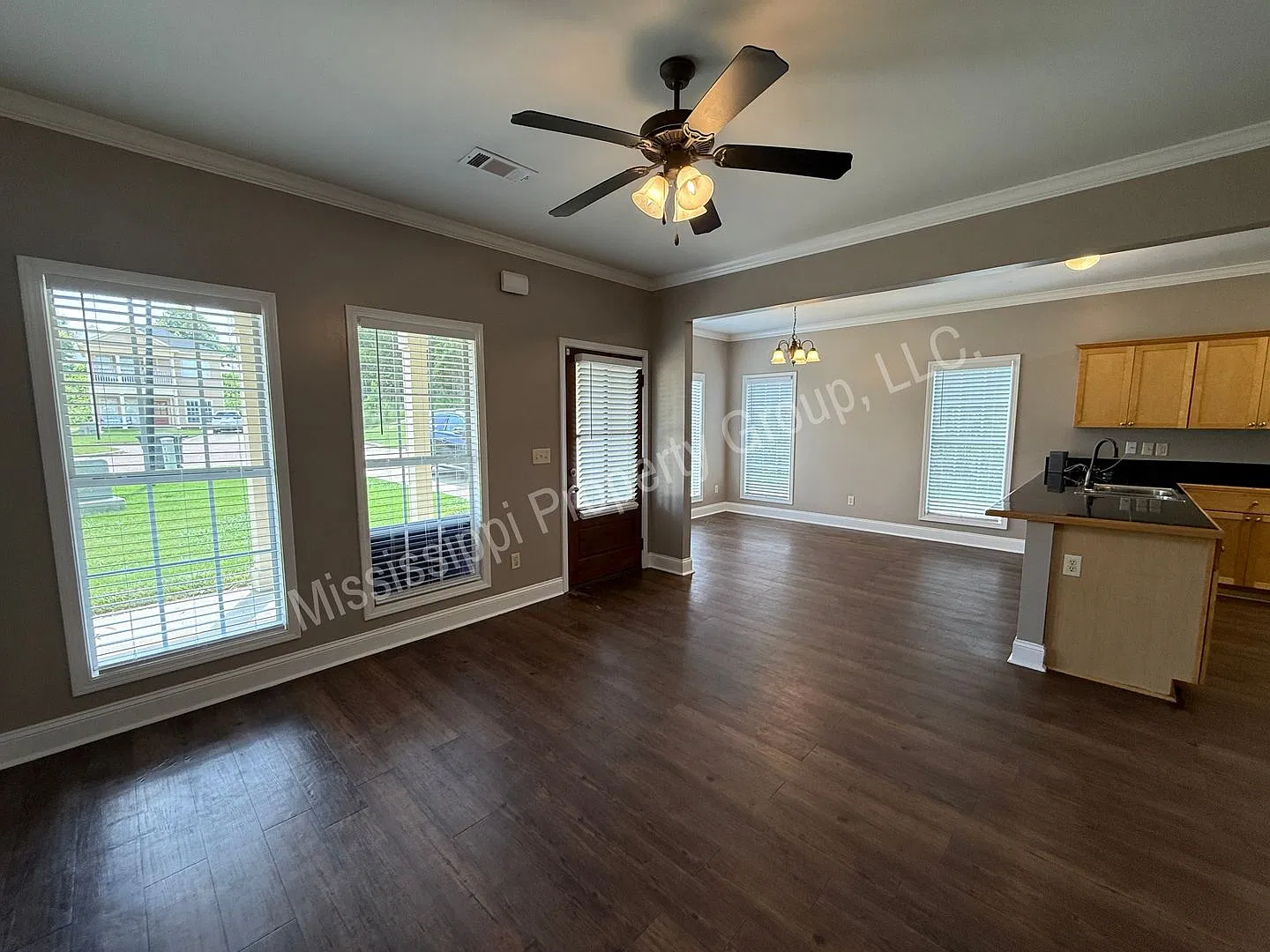 3BR/2.5BA For Rent — Photo 3