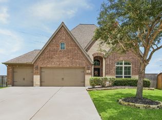 9242 Holloway Cliff Ln, Cypress, TX 77433