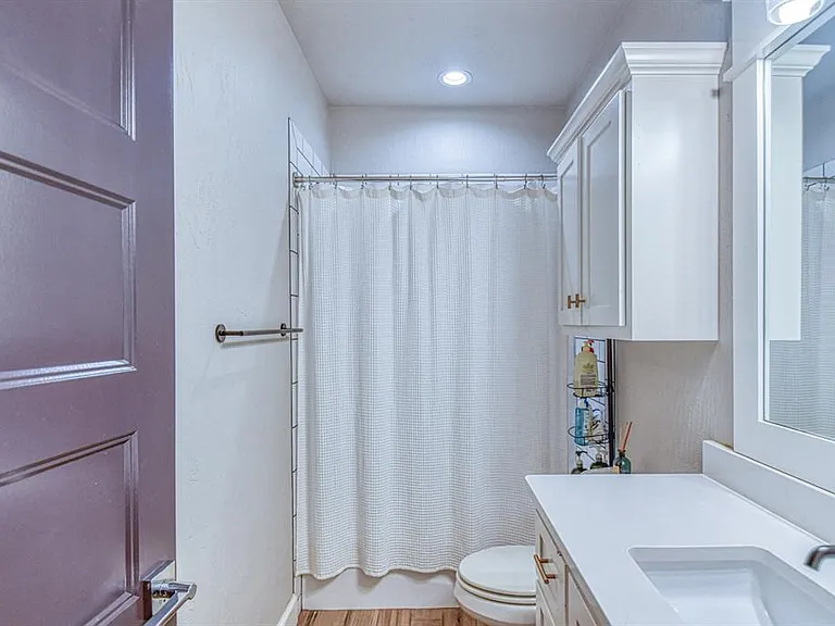 2325 Rivercross Ct — Photo 28