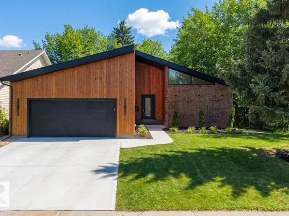 135 Walker Rd NW, Edmonton, AB T5T 4C2