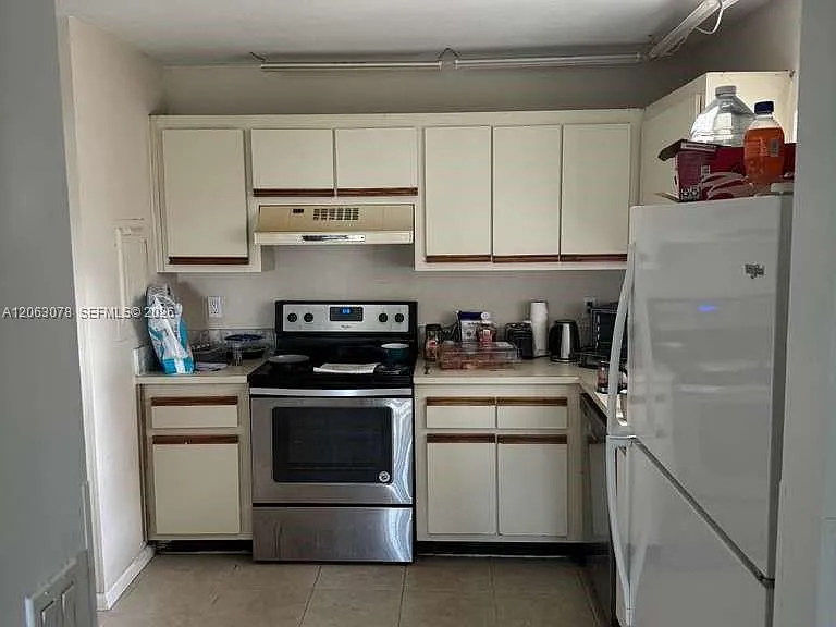 3675 NW 94th Ave #8J — Photo 9