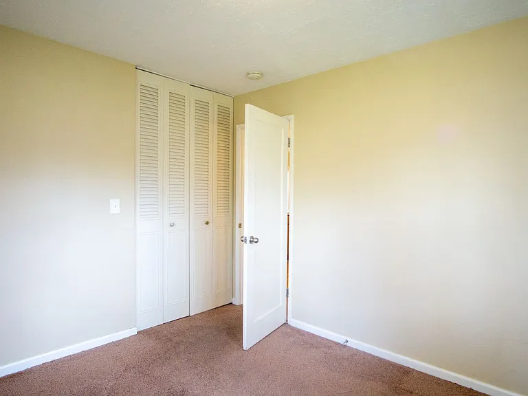8335 SW Durham Rd #1 — Photo 11