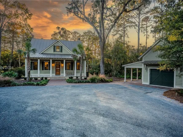 28 Walker House Dr, Okatie, SC 29909