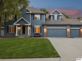 6118 S 175th Ter, Omaha, NE 68135