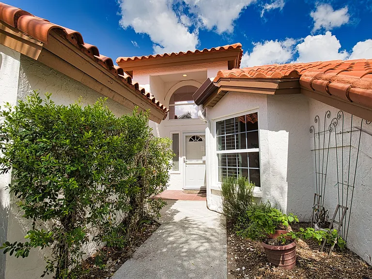 1191 Harbor Town Way — Photo 3