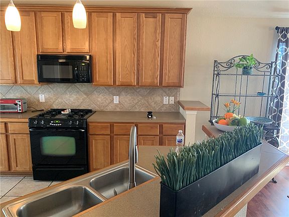 5th image of 11504 Sunny Creek Ln