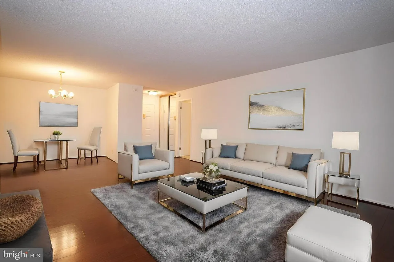 2 bed, 1120 sqft, $2,950 — Photo 1