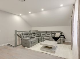 2135 Rosemont Dr, Tobyhanna, PA