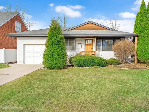 836 Florence Dr, Park Ridge, IL 60068