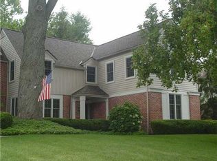 2362 Abington Rd, Upper Arlington, OH 43221