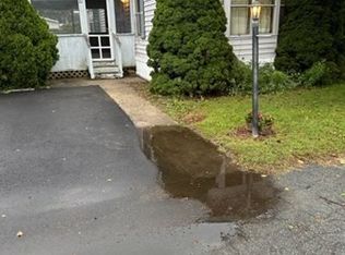 21 Catherine Dr, Attleboro, MA 02703