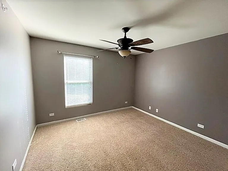 1403 Crimson Ln — Photo 14