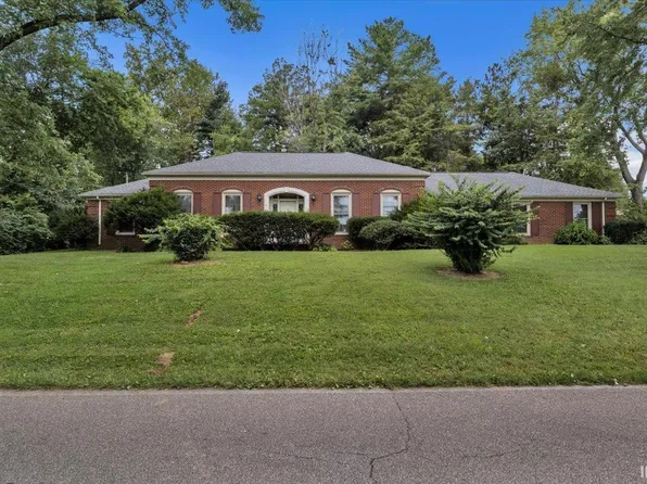 1600 Hawthorne Dr, Mount Vernon, IN 47620