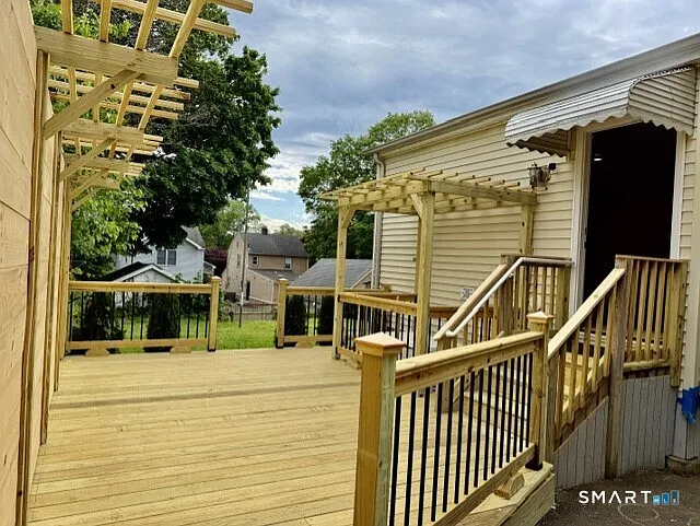 10 Wells Ave #A — Photo 20