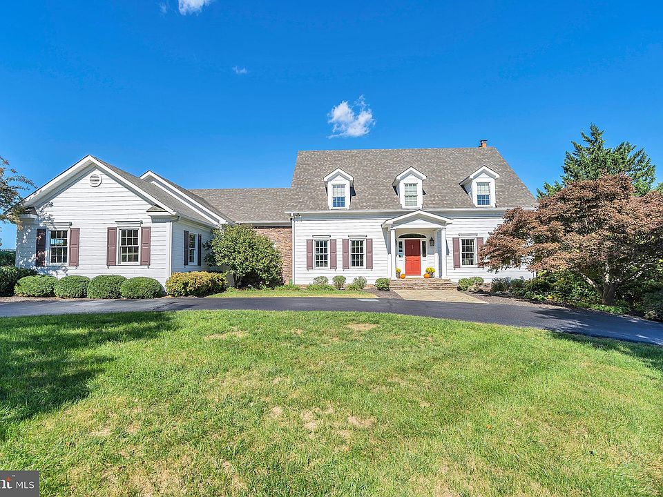 35395 Carnoustie Cir, Round Hill, VA 20141 Zillow