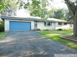 200 Hayden Lake Rd W, Champlin, MN 55316