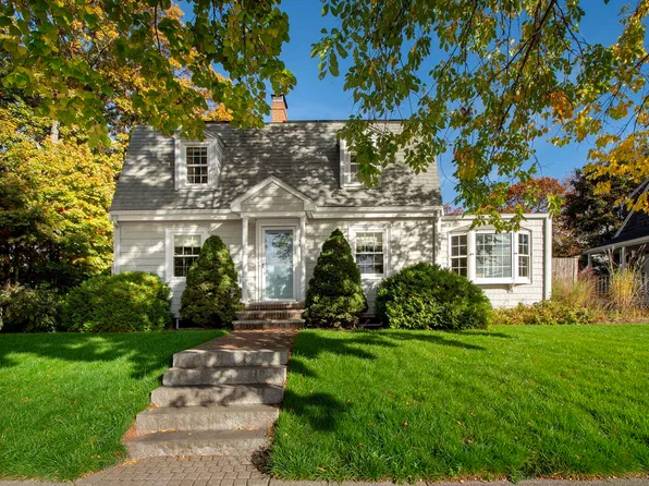 248 Fenno St, Quincy, MA 02170