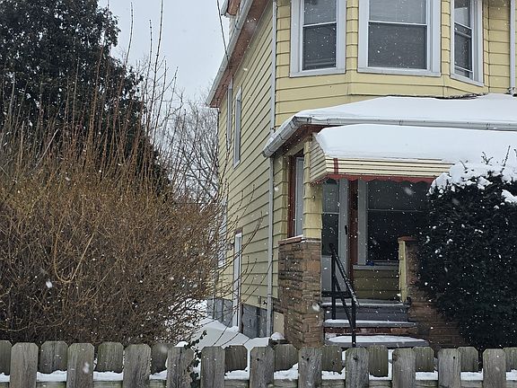 3rd image of 2257 E 80th St Unit 1