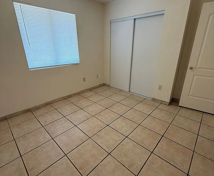 426 E Mohave Rd #2 — Photo 13