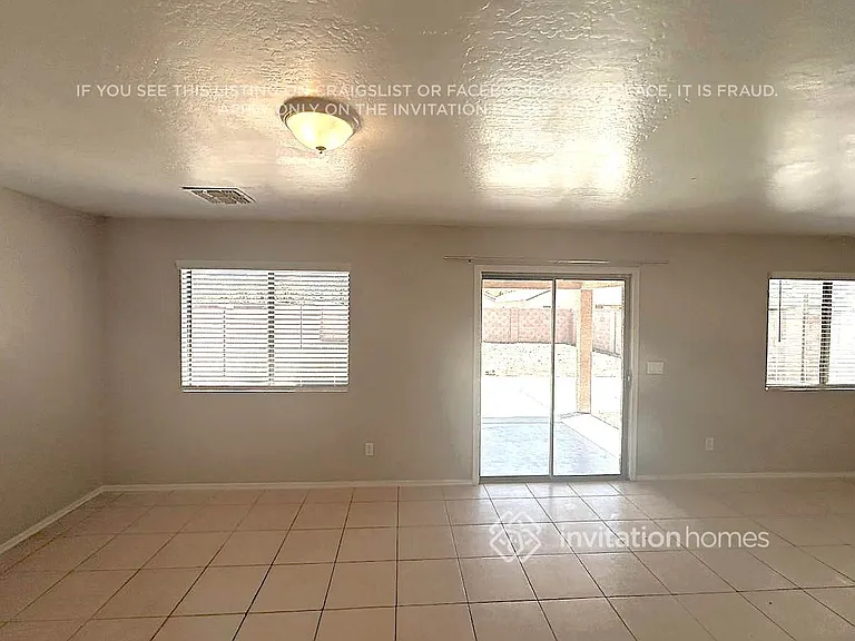 3417 W Wayland Dr — Photo 9