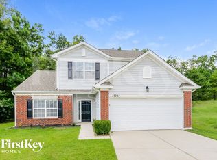 13724 Fairplains Ct, Charlotte, NC 28278